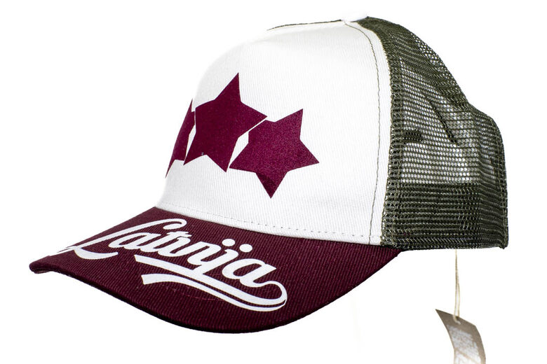 Cepure Trīs samta Zvaigznes/Latvija, balta