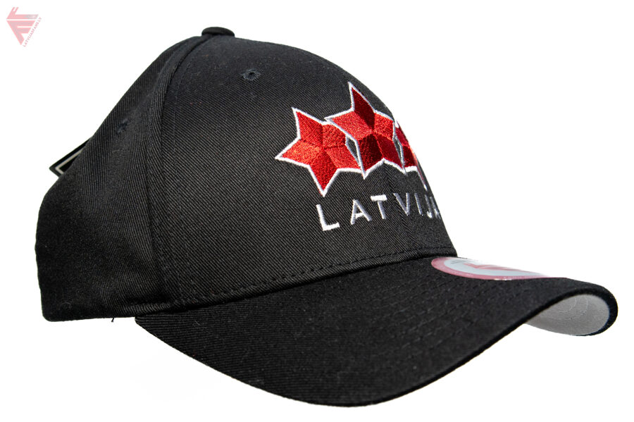 Cepure Trīs Zvaigznes Latvija, Flexfit, melna