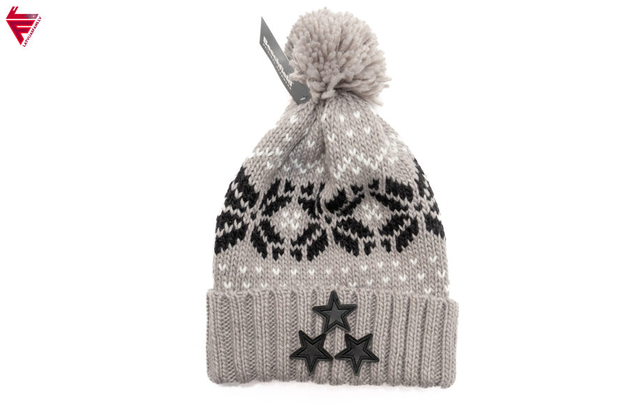 Ziemas cepure ar bumbuli Trīs Zvaigznes/melns/pelēka melni raksti